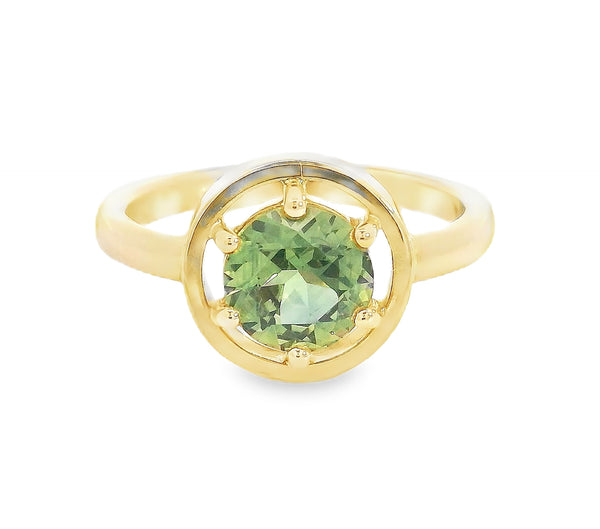18ct yellow gold Green Sapphire Ring